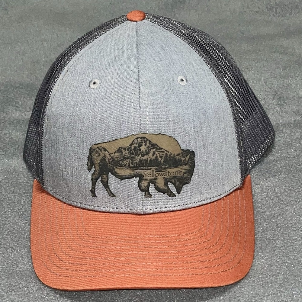 Yellowstone National Park Snapback Souvenir Trucker Cap Hat Gray & Orange Bison‎